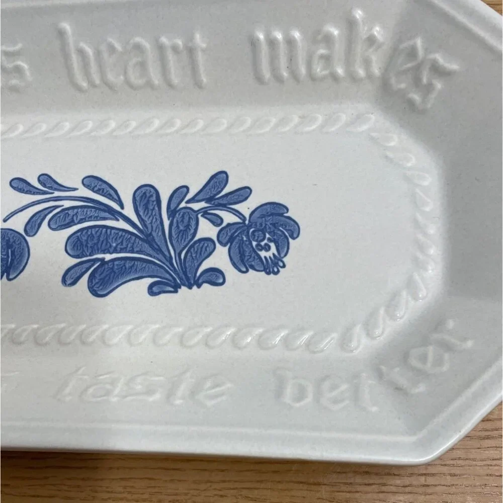 Pfaltzgraff Yorktowne Bread Plate A Joyous Heart Makes The Loaves Taste Better